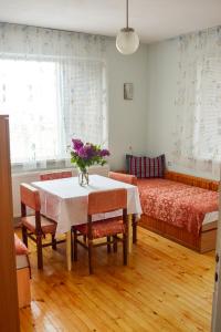 Χώρος καθιστικού στο Velkovski Guest House