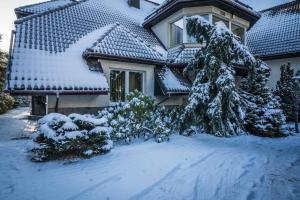 Φωτογραφία από το άλμπουμ του Rezydencja Marjo z basenem σε Kościelisko