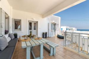 Μπαλκόνι ή βεράντα στο SUN SMILES in Naousa, Paros