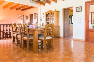 Kép Villa Pula Viñas Country villa 3 bedrooms pool and fabulous views of the Pula golf course near Son servera szállásáról Son Serverában a galériában