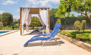 The swimming pool at or close to Villa Pula Viñas Country villa 3 bedrooms pool and fabulous views of the Pula golf course near Son servera