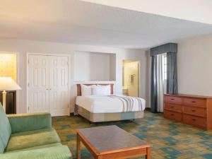 La Quinta Inn by Wyndham New Orleans West Bank / Gretna