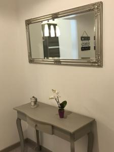 Mynd úr myndasafni af Lovely Apt Really Downtown - FREE PRIVATE PARKING INCLUDED! - í Genúu