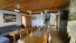 Fotografia z galérie ubytovania Chaty Krušetnica s luxusným privátnym wellness v destinácii Krušetnica