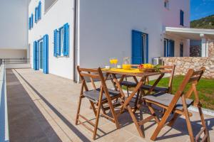 Balkón nebo terasa v ubytování Apartment D