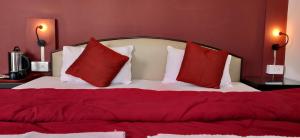 Letto o letti in una camera di Joey's Hostel Agra - 200m from Taj Mahal
