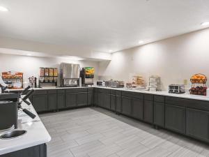 Gallery image of La Quinta by Wyndham Minneapolis Northwest in Brooklyn Park