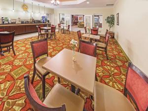 Gallery image of La Quinta by Wyndham Columbus TX in Columbus