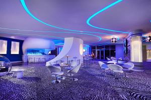 Uma área de estar em Megapolis Hotel Panama