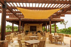 Restoran atau tempat lain untuk makan di Royal Isabela