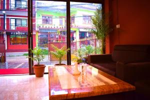 Posezení v ubytování Hotel Nagarkot Inn