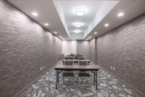 Møde- og/eller konferencelokalet på La Quinta by Wyndham Kingsville + 26 billeder