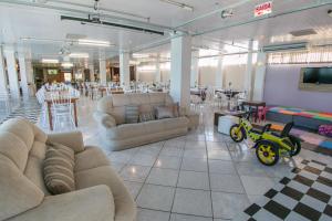 Χώρος καθιστικού στο Natalina Pousada & Restaurante