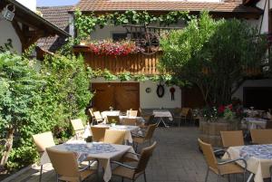 Gallery image of Weinhotel / Gasthaus zur Sonne in Ihringen