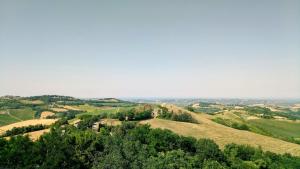 a view from the top of a hill at Casa Cairo Rooms&Services in Mombaroccio