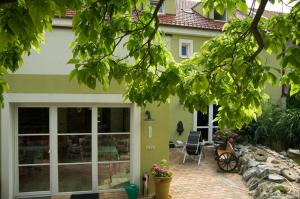 Zahrada ubytování Pension Kiwi