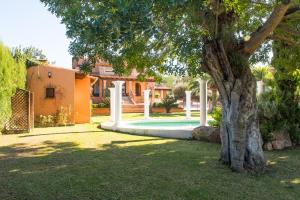 Bazén v ubytování Alzina Villa 5 bedrooms with pool in Sa Coma Bunyola at the foot of the Sierra de Tramuntana but close to Palma nebo v jeho okolí
