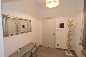 Mynd úr myndasafni af Lovely Apt Really Downtown - FREE PRIVATE PARKING INCLUDED! - í Genúu