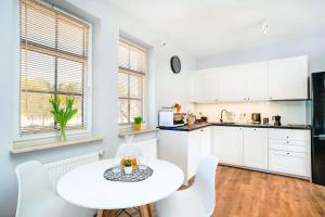 Kuchnia lub aneks kuchenny w obiekcie Apartment Zamojska 8 - Apartamenty GKM Lublin