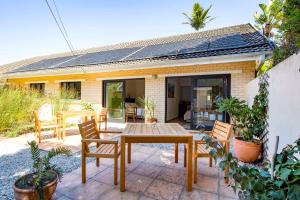 Gallery image of Private room in Ambiente Guest House in Knysna