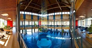 Басейн в Asia Hotel & Spa Leoben або поблизу