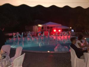 Bazén v ubytování B&B Agriturismo 'A Cunziria nebo v jeho okolí