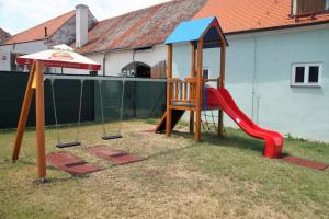 Herní místnost nebo prostor pro děti v ubytování Penzion Daníž