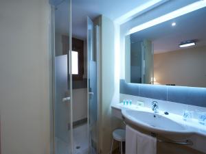 Kúpeľňa v ubytovaní Hotel Anna + 37 fotografií