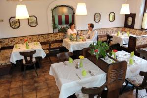 Restaurace v ubytování Hotel-Pension Birkenhof