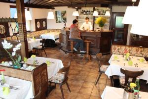 A restaurant or other place to eat at Hotel-Pension Birkenhof