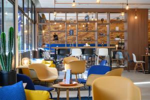 Un lugar para sentarse en Tulip Inn Antwerpen