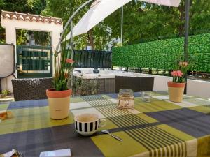 Vonkajšia záhrada v ubytovaní Apartment Lemon Tree