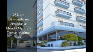 un rendimiento de un edificio con las palabras destinationan end extremo final articula en SolMar en San Clemente del Tuyú