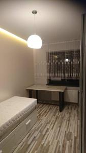 Posteľ alebo postele v izbe v ubytovaní Apartament Loft 100 m2 Centrum Bydgoszcz