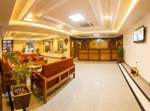 The lobby or reception area at Hotel Earth Light Sauraha