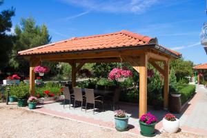 Zahrada ubytování Apartmani Vesna