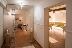 Koupelna v ubytování Landhaus Trinker