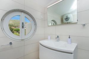 Koupelna v ubytování Apartmani Vesna