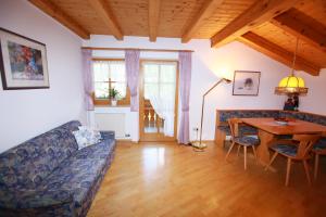 Posezení v ubytování Fixlhof + 16 fotografií