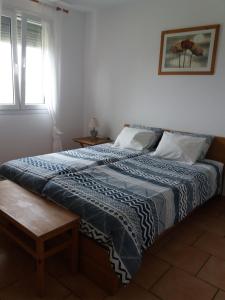 Postel nebo postele na pokoji v ubytování Villa Kos
