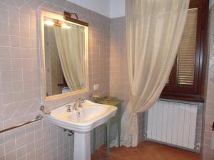 A bathroom at Agriturismo Il Poggiolo