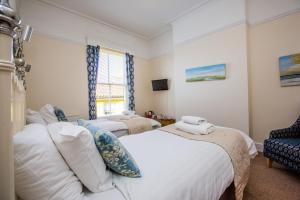 Cama ou camas em um quarto em The Red Lion Hotel