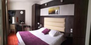 Cama ou camas em um quarto em Parc Hotel