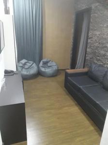 Posezení v ubytování West Tower Hotel