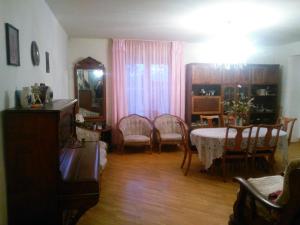 Posezení v ubytování Tbilisi Home