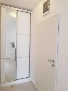 Fotografie z fotogalerie ubytování Lux Apartment Teodora Rafailovici v destinaci Rafailovići