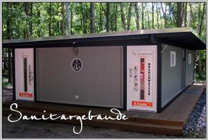 Foto de la galeria de DDR Wohnwagen QEK direkt am Strand a Dranske