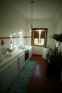 Köök või kööginurk majutusasutuses Agriturismo Ridocco