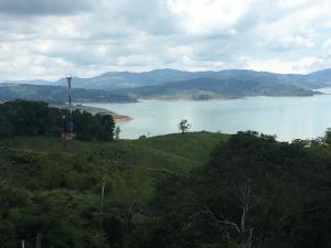 Gallery image of La cabaña del lago Calima in Calima