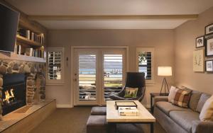a living room filled with furniture and a window at Hyatt Regency Lake Tahoe Resort, Spa & Casino in Incline Village